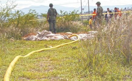 Huachicoleros hacen fuchi al combustóleo de Pemex