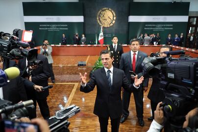 Ante reclamos, promete EPN justicia a periodistas