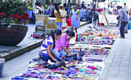 Regresan ambulantes a Oaxaca, retorna el caos