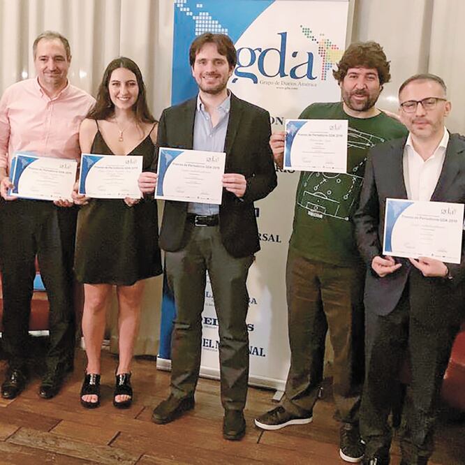 Los premiados fueron Martín Aguirre, de El País de Uruguay; Diego Cabot y Candela Ini, de La Nación de Argentina; Juan Aurelio Arévalo, de El Comercio de Perú; Márvio dos Anjos, de O Globo de Brasil; John Jairo Torres, de El Tiempo de Colombia, y Alan Gri