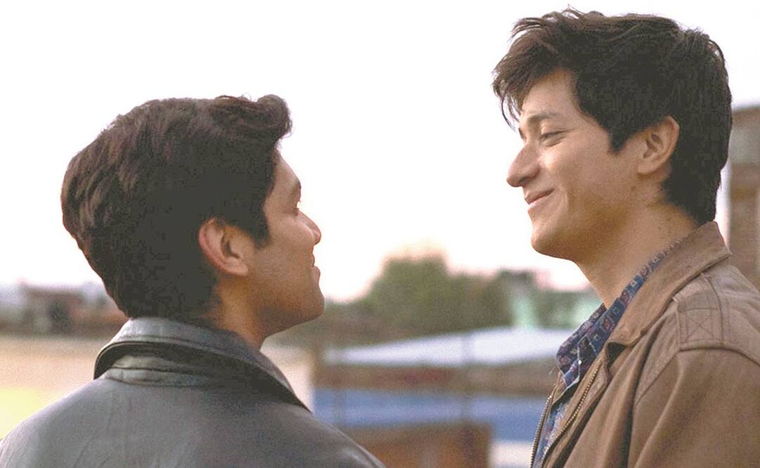 La película es una historia de amor entre dos hombres, que inicia en Puebla. Fotos: Sony Pictures.