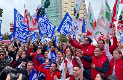 Se reúnen cientos de simpatizantes en Chihuahua para ver informe de Xóchitl Gálvez
