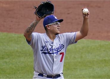 Julio Urías, el primer lanzador en llegar a nueve victorias en la temporada
