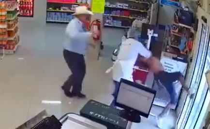 Carniceros desarman a asaltante en NL