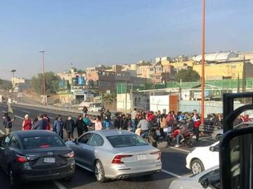 Bloqueo autopista México-Pachuca: denuncian supuesto caso de abuso sexual de menor en primaria