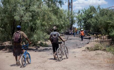 Más de medio millón de metros cúbicos de agua han sacado de los pozos de carbón en Agujita, Coahuila, y aún no localizan a los 10 mineros atrapados en el fundo