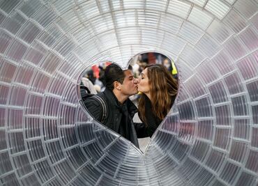 Sube venta de condones y productos contra disfunción eréctil en Día del Amor