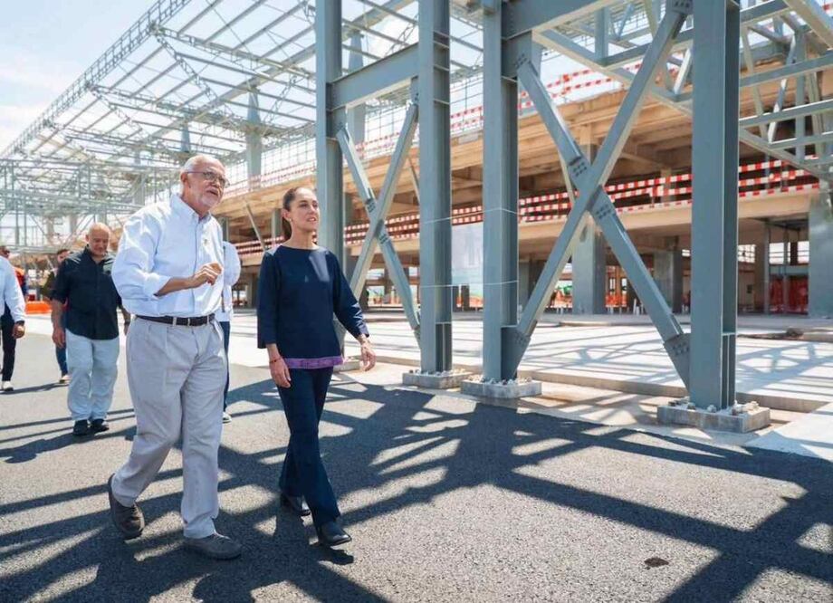 Gobernador  de Nayarit, Miguel Ángel Navarro Quintero junto con la presidenta Claudia Sheinbaum / Foto: Especial