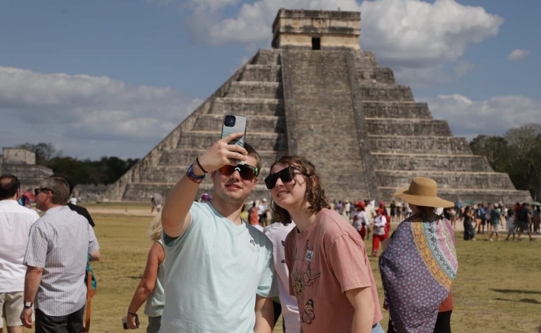 Zona arqueológica de Chichén Itzá mantiene su posición como una de las más visitadas de todo el país (31/12/2025). Foto: Especial