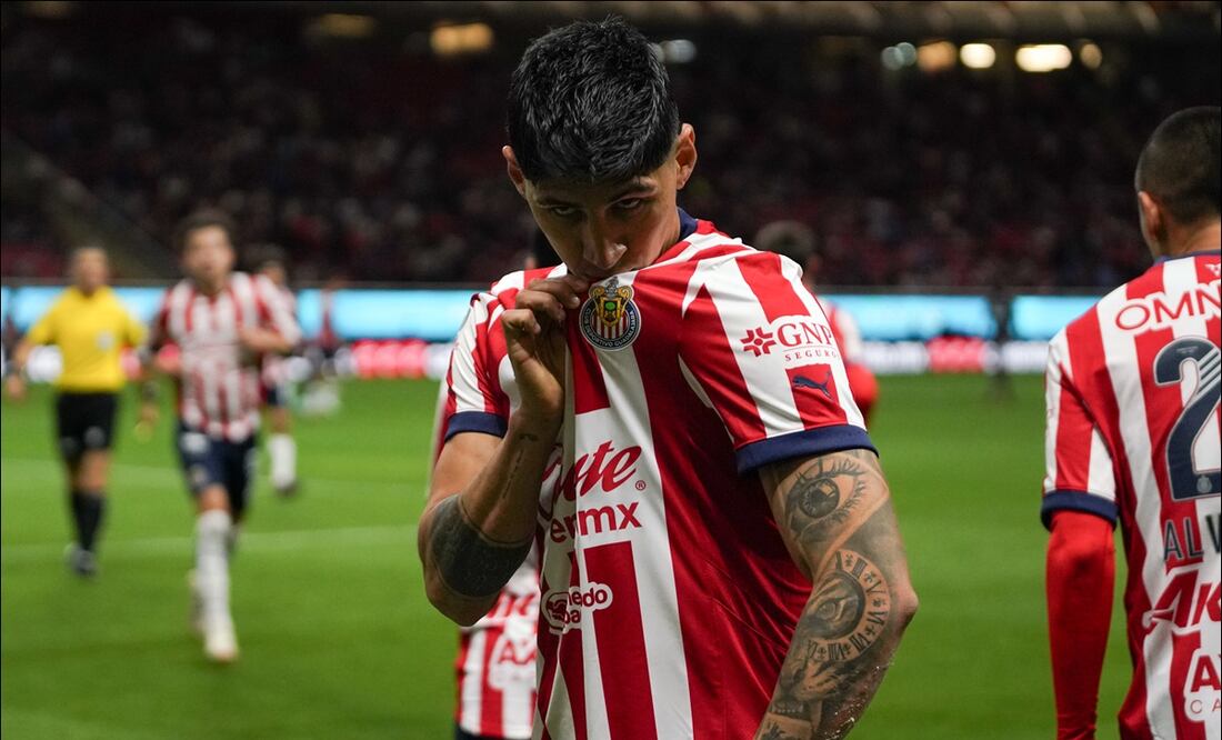 Alan Pulido regresó a las Chivas para el Clausura 2025 - Foto: Imago7
