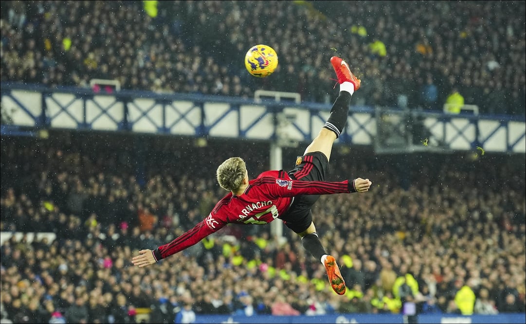 Gol de chilena de Alejandro Garnacho - Foto: AP
