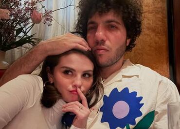 Selena Gomez "responde" a su manera en medio de especulaciones de traición de Benny Blanco