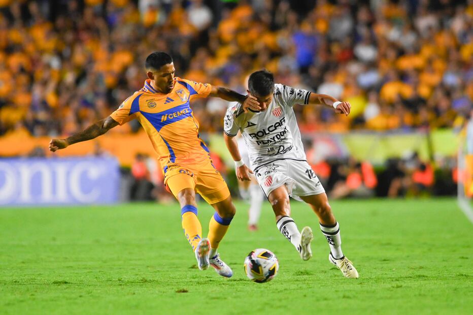 Tigres y Necaxa durante la primera fecha del Apertura 2024 - Foto: Imago7