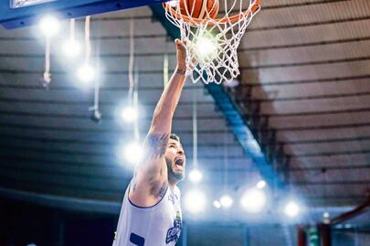 Capitanes, por México y el continente