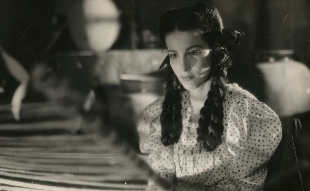 Quienes trabajaron con Carmen Montejo la describieron como una mujer sencilla y afectuosa, toda una maestra del escenario. Era una persona bella por dentro y por fuera. Fototeca EL UNIVERSAL.