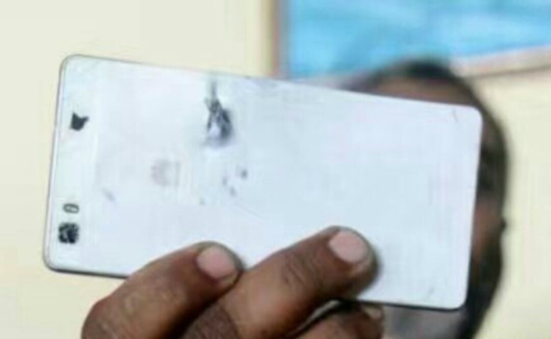 Posteriormente, la empresa china le dio un nuevo terminal gratis, el Huawei P9 Lite con tecnología más avanzada