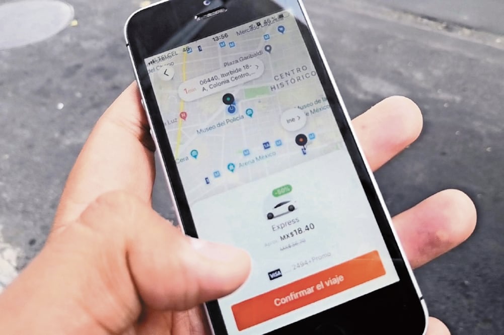 Hasta el momento han sido sancionados en el Estado de México cinco conductores de autos privados solicitados a través de plataformas digitales. / ARCHIVO EL UNIVERSAL