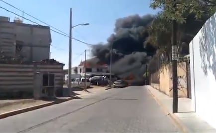 Se registra incendio en carretera federal Puebla-Atlixco