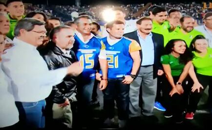 Televisa intenta “borrar” a 'El Bronco' en vivo