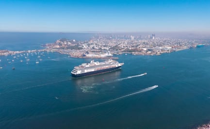 Llega a Mazatlán crucero Royal Princess; turismo de estas embarcaciones deja derrama económica superior a 446 mdp