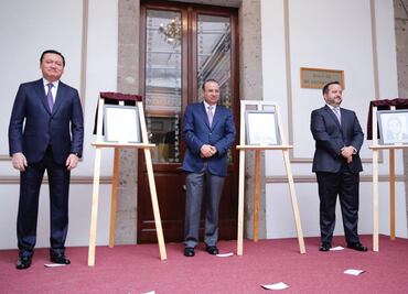 Develan en Segob cuadros de ex secretarios de la dependencia