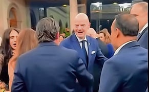 El presidente de la FIFA, Gianni Infantino, recibió a representantes de distintos países en Chapultepec. Foto: Especial