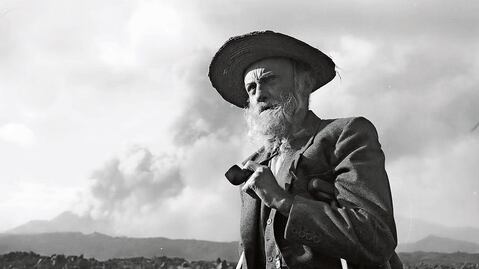 Gentes profanas en el convento, por Christopher Domínguez Michael