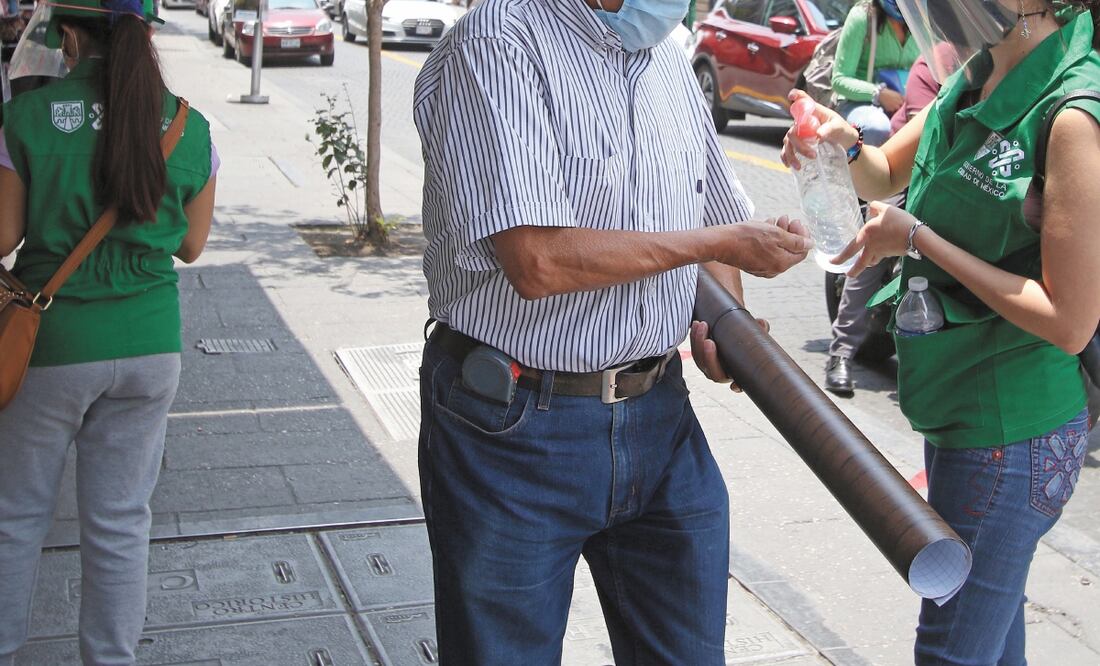 El dinero asignado al combate del virus fue de sólo de 4 mil 899.9 millones de pesos, según datos de la Secretaría de Finanzas. Archivo EL UNIVERSAL