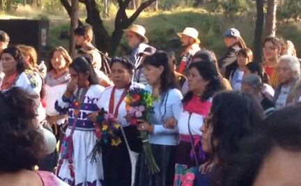 Comparto dolor con familiares de víctimas de feminicidios: Marichuy