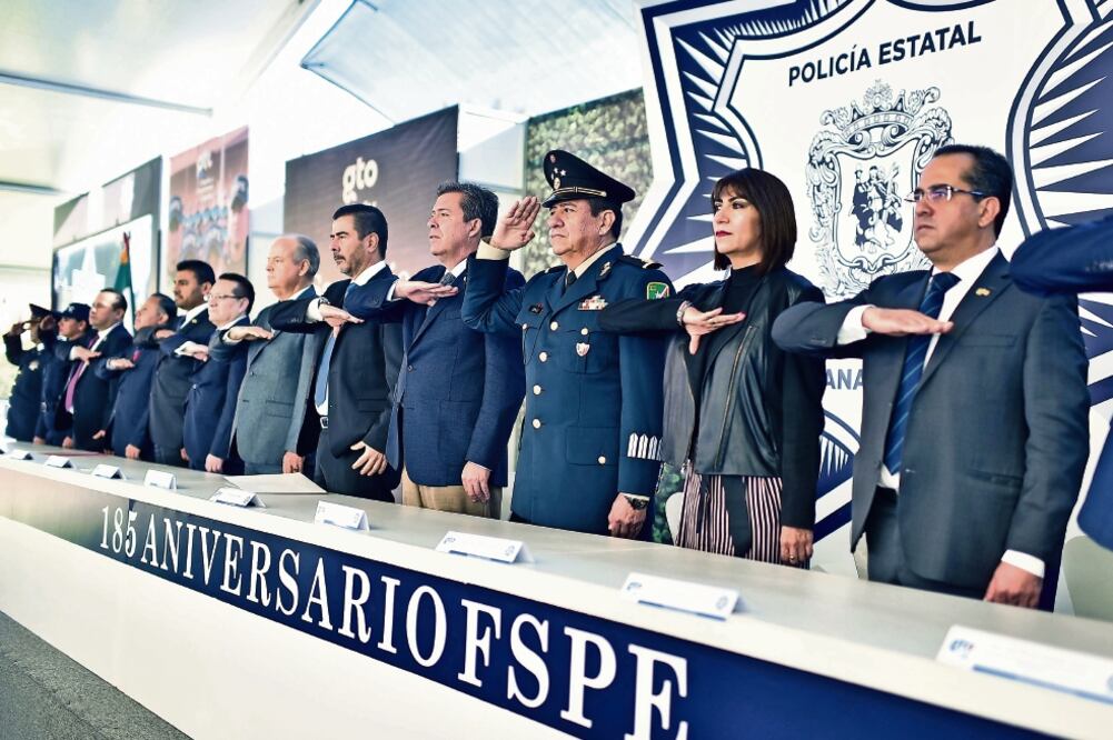 Reconocimiento a occisos. En un evento con el gobernador Miguel Marquez se guardó un minuto de silencio por las víctimas 