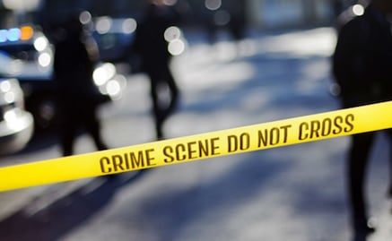 Menor de 2 años toma pistola y mata accidentalmente a su mamá en EU