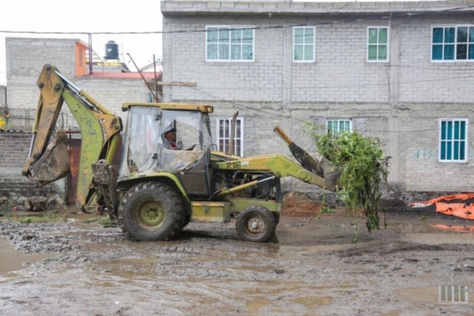 Tras lluvias, alcaldía Tláhuac reporta afectaciones en varias colonias