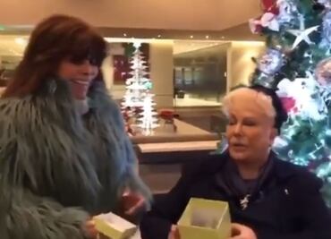 Yolanda Andrade comparte emotivo video de Verónica Castro y su madre