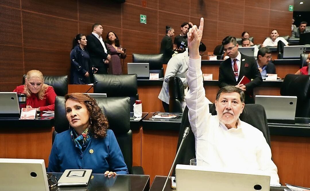 El morenista Gerardo Fernández Noroña, presidente de la Mesa Directiva del Senado, acusó a la oposición de ser la digna heredera de Porfirio Díaz. Foto: Especial