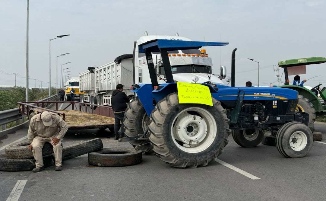 Ejidatarios bloquean accesos al AIFA. Foto: Especial