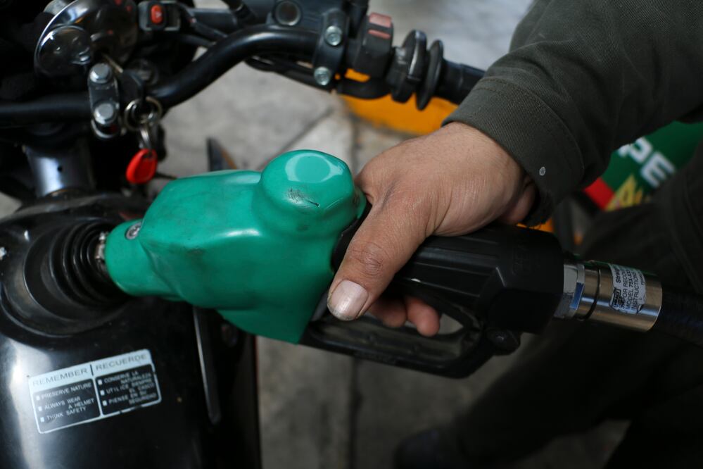 Ley contra robo de hidrocarburos tendrá que esperar hasta septiembre