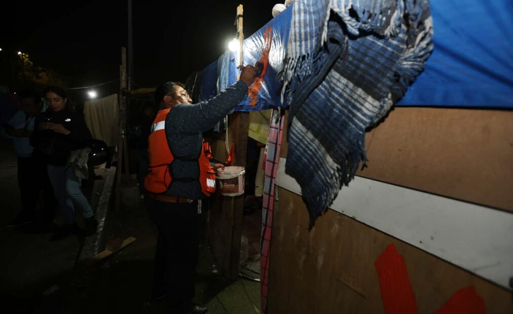 Retiran campamento de migrantes, que permanecía desde 2023 en avenida 100 Metros, en la alcaldía Gustavo A. Madero. Foto: Francisco Rodríguez/EL UNIVERSAL