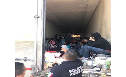 Rescata Policía Federal a 100 migrantes centroamericanos en Monterrey