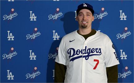 Dodgers presentan a Blake Snell; hereda el número del mexicano Julio Urías