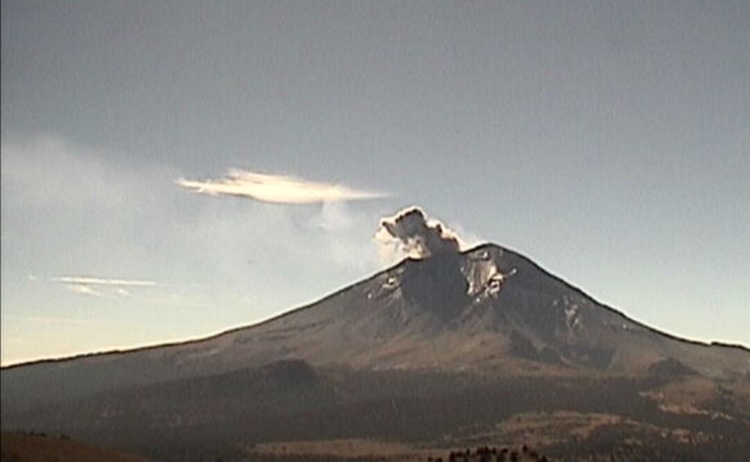 Se informó que se observa la emisión continua de gases volcánicos que se dispersan principalmente hacia el este noreste. FOTO: @capacapa