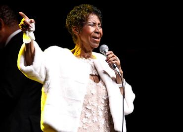 Aretha Franklin suspende conciertos por problemas de salud