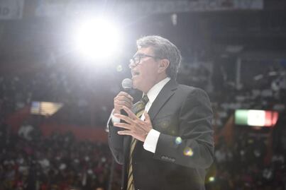 Monreal se apunta a 2024 en mitin al estilo lucha libre; crónica de un destape anunciado