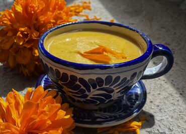 Receta de atole de cempasúchil y mandarina
