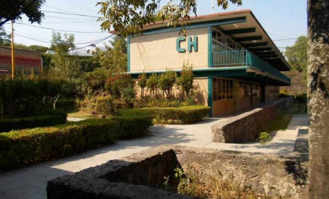 Foto: Especial/El Universal/ La dirección del CCH Sur declaró que tras la situación que afectaba la integridad de una alumna, por parte de una persona del sexo masculino, en uno de los edificios del plantel, se procedió a asistir a la joven