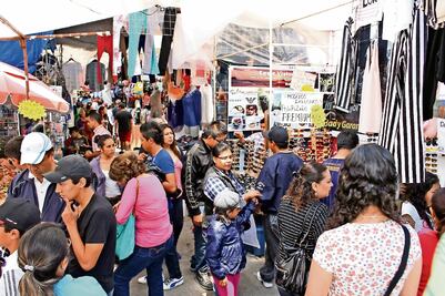 Condonan 100% de multas y recargos a ambulantes