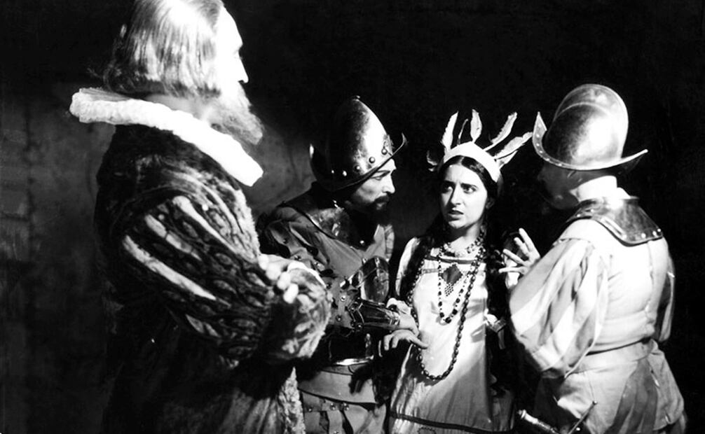 Escena de la época azteca en “La Llorona”. La cinta de 1933 sitúa el origen de la clásica leyenda en el polémico romance entre Hernán Cortés y la Malinche, aunque todavía no se tienen datos precisos sobre los eventos que rodearon a esta relación. Foto: Eco Film/ESPECIAL.