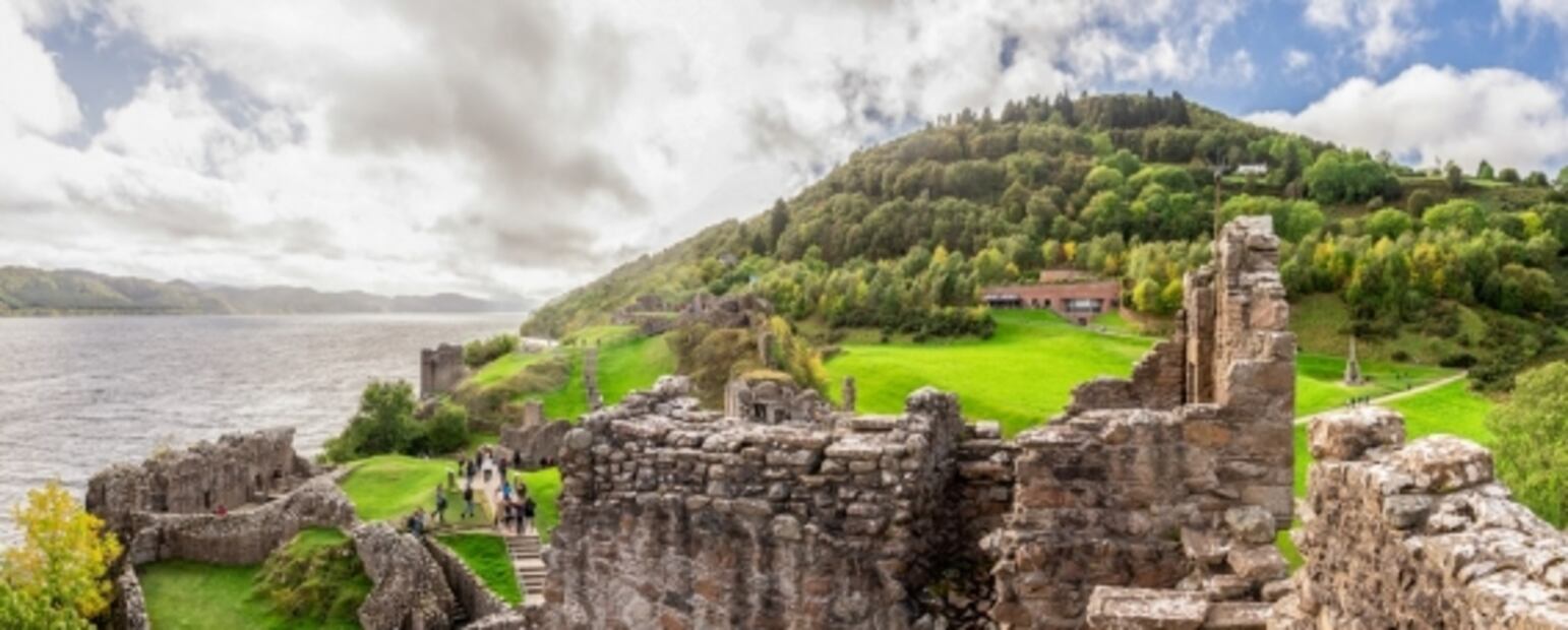 5 monstruos míticos que se esconden en los lagos