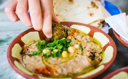 El hummus tiene su día de fiesta en la mesa