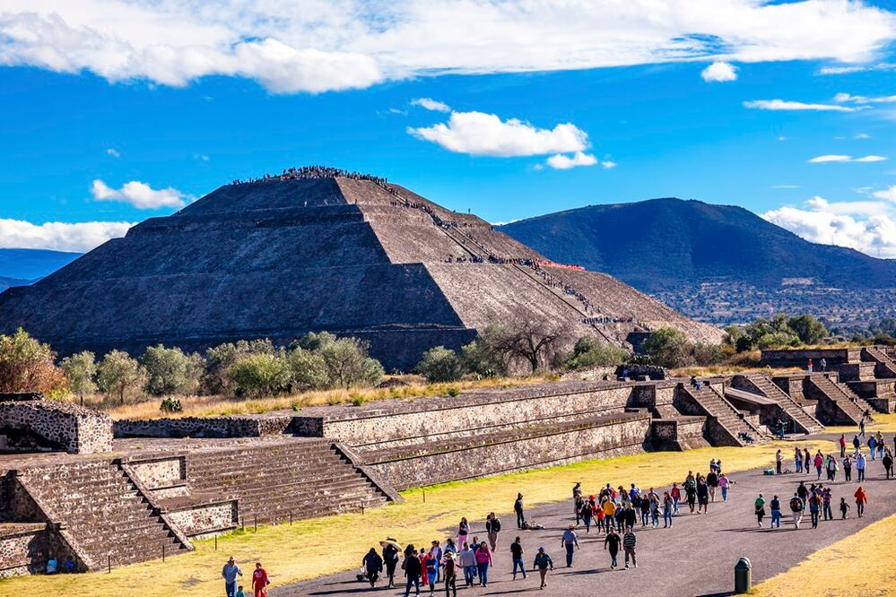 Después de recorrer la zona arqueológica de Teotihuacán podrás saborear una cena con una familia local. Foto: iStock