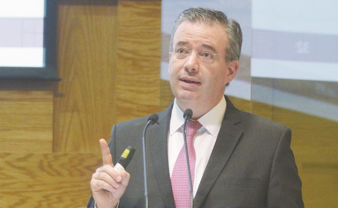Alejandro Díaz de León no será ratificado al frente del Banxico, insistió el Presidente. Foto: ARCHIVO EL UNIVERSAL